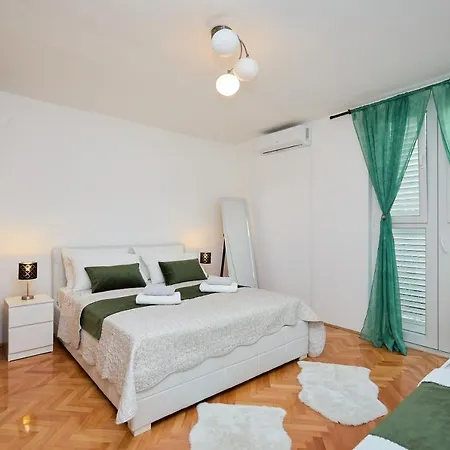 Tranquility Gardens Apartment